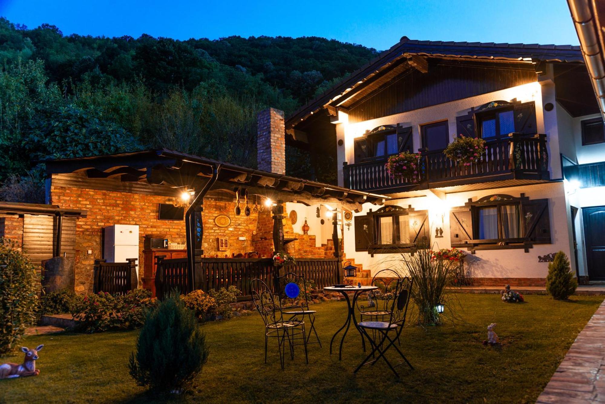 Casa Soseco Hotel Orşova Eksteriør billede